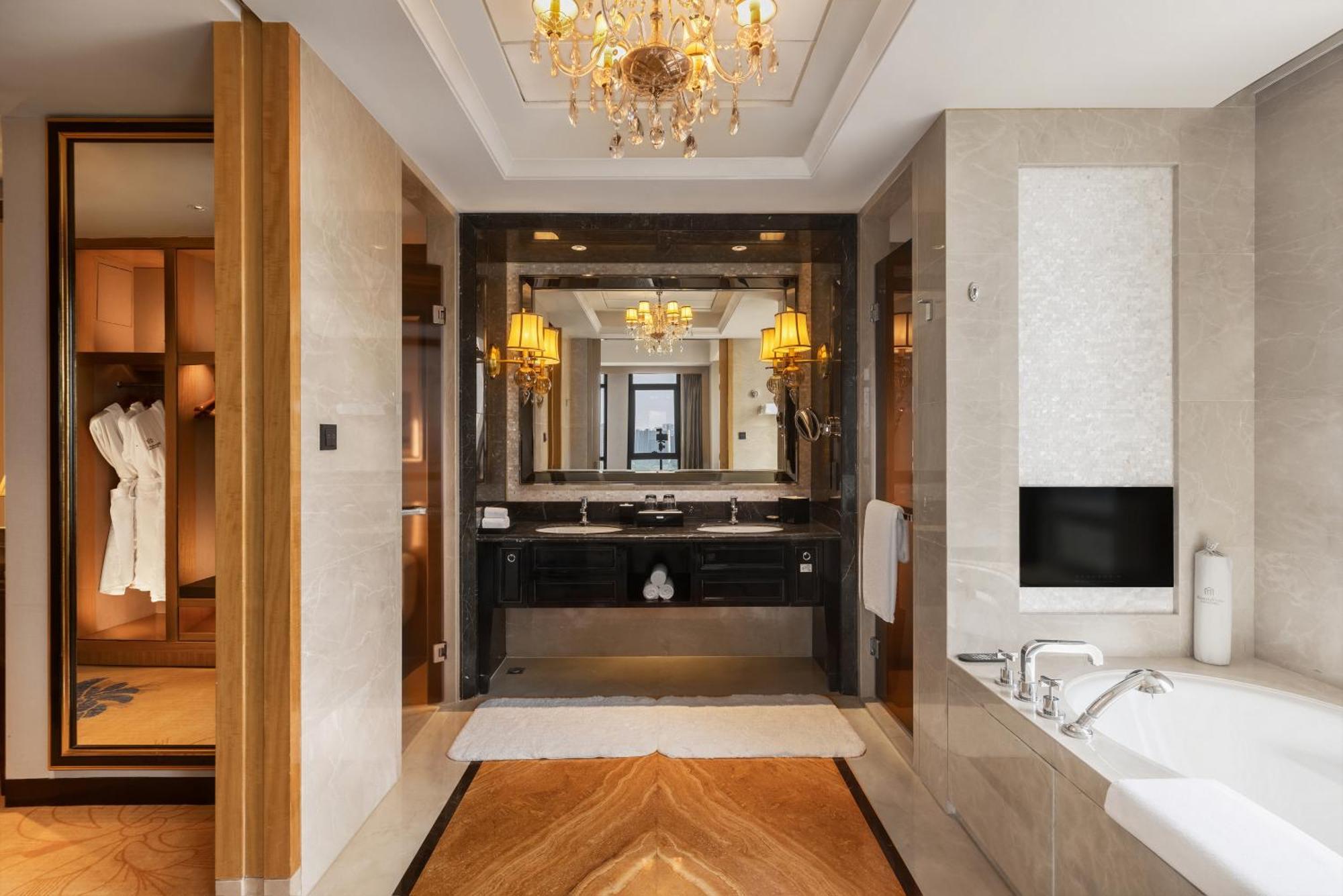 Wanda Vista Quanzhou Hotel Куанжоу Екстериор снимка