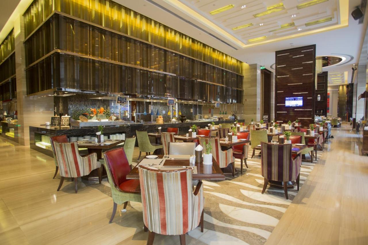 Wanda Vista Quanzhou Hotel Куанжоу Екстериор снимка